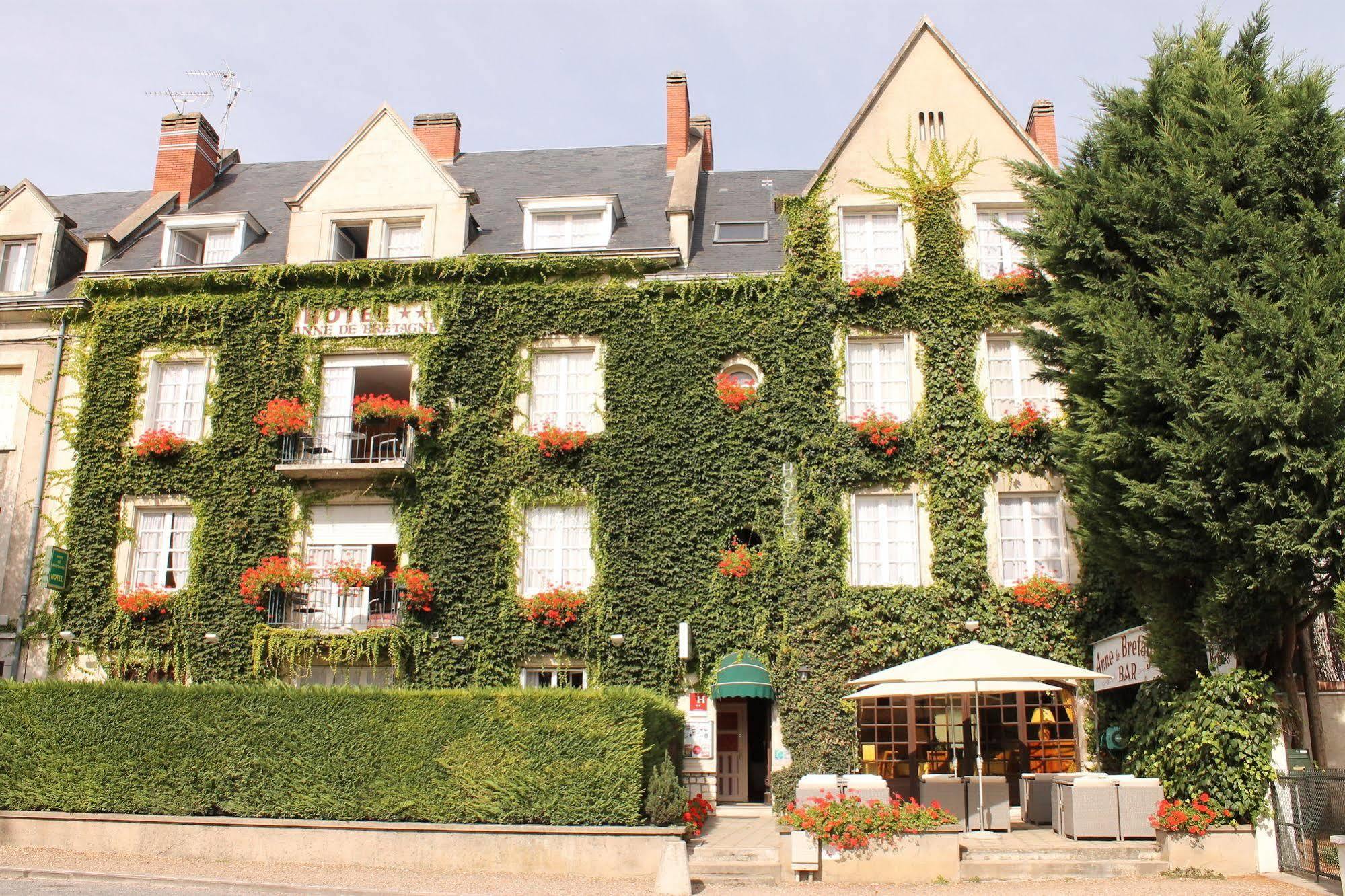 Hotel Anne De Bretagne Blois Exterior photo