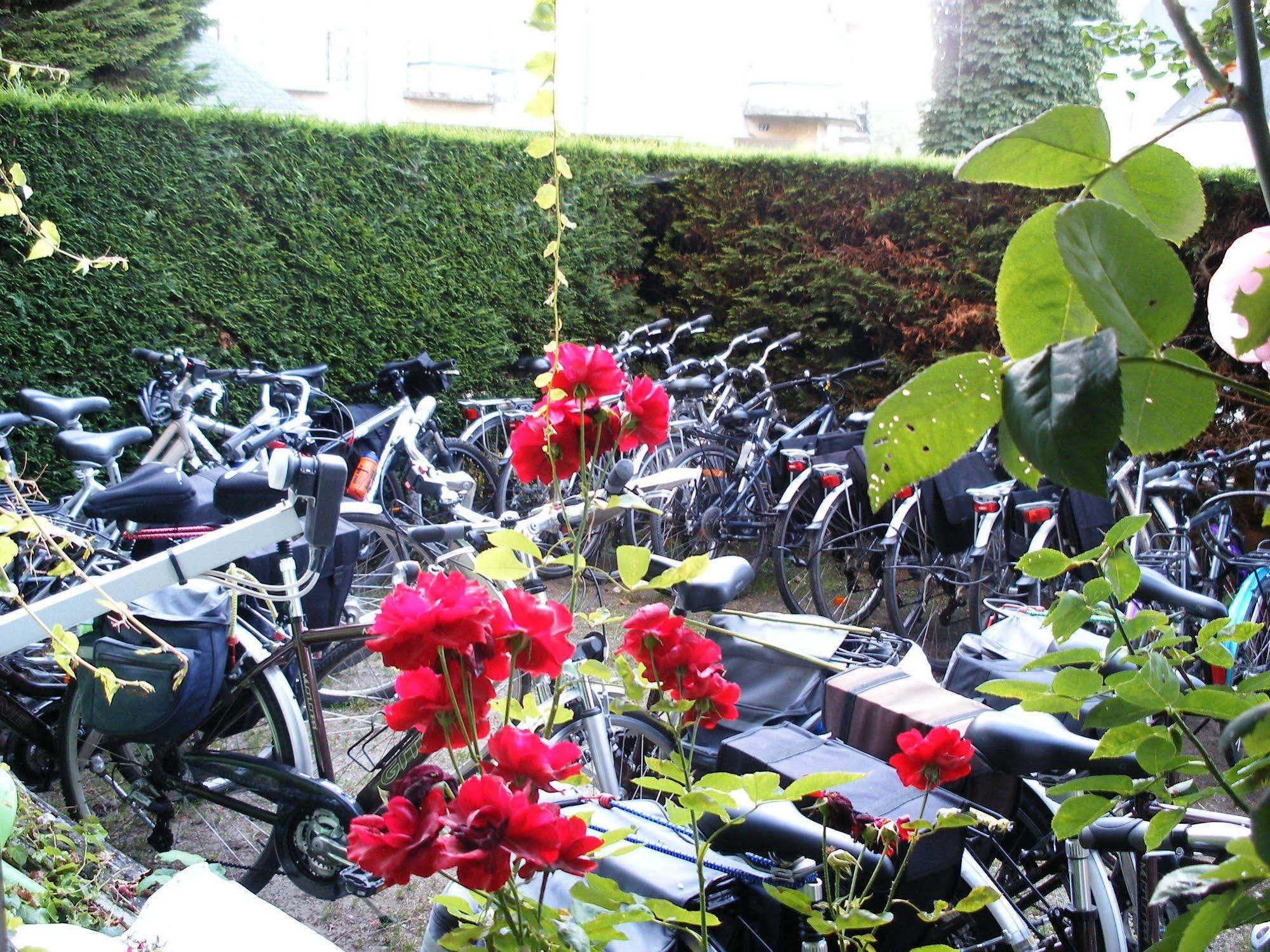 Hotel Anne De Bretagne Blois Exterior photo