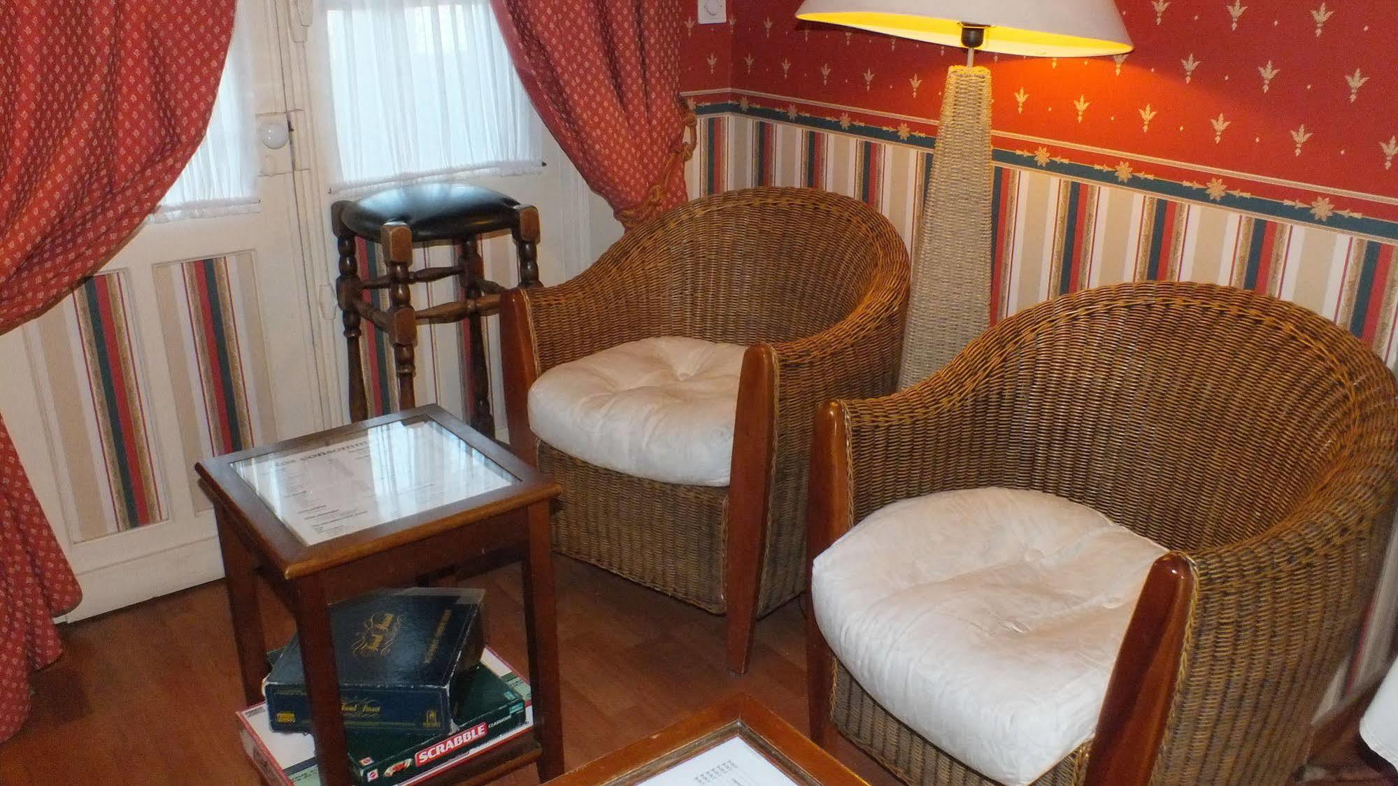 Hotel Anne De Bretagne Blois Exterior photo